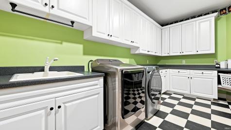 2710 Pleasant Creek Drive Yorktown IN 47396
