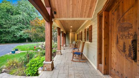 2710 Pleasant Creek Drive Yorktown IN 47396