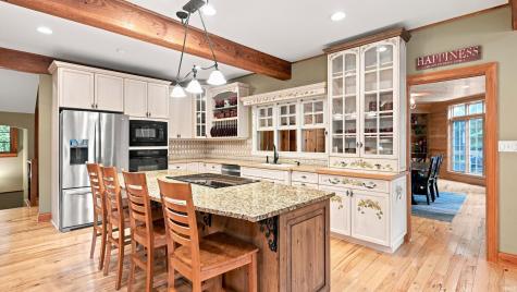 2710 Pleasant Creek Drive Yorktown IN 47396