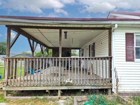 415 W 6th Street Bicknell IN 47512