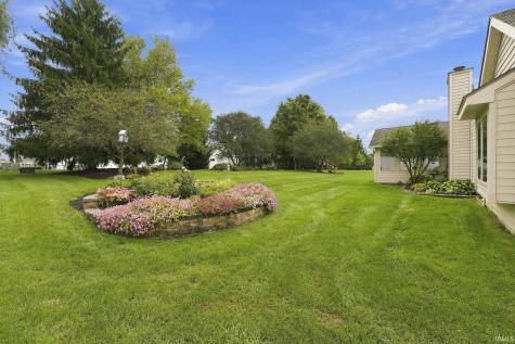 11812 Eagle Lake Court Fort Wayne IN 46814