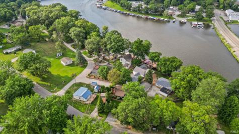 3935 E Parses Road Monticello IN 47960