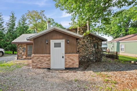 3935 E Parses Road Monticello IN 47960