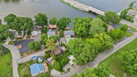 3935 E Parses Road Monticello IN 47960