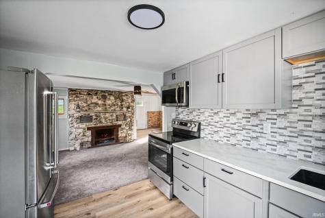 3935 E Parses Road Monticello IN 47960