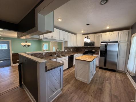 128 S Brooks Street Francesville IN 47946
