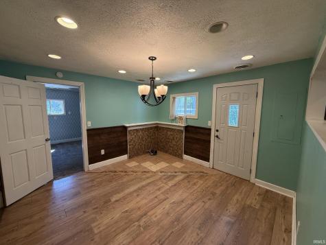 128 S Brooks Street Francesville IN 47946