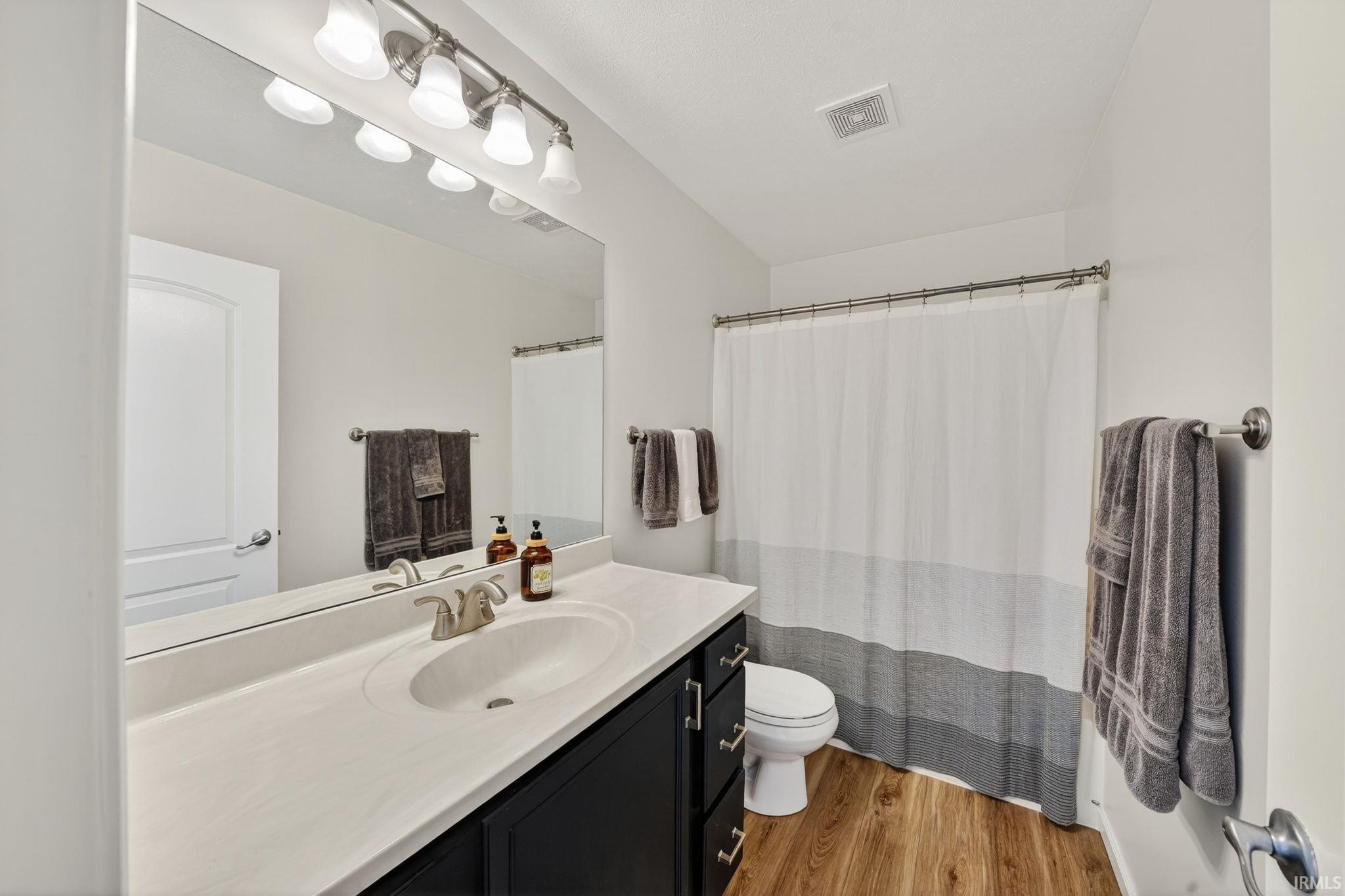 51352 New Colony Drive Granger IN 46530
