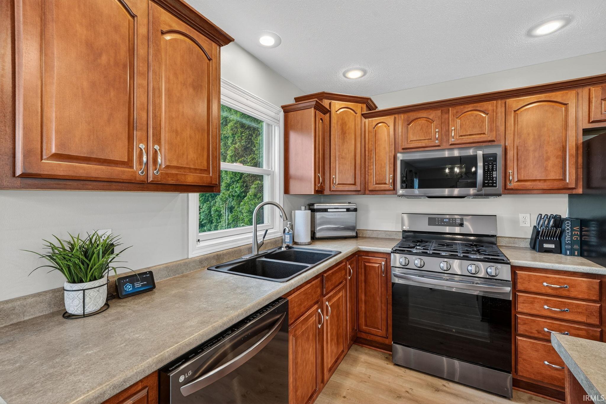 51352 New Colony Drive Granger IN 46530
