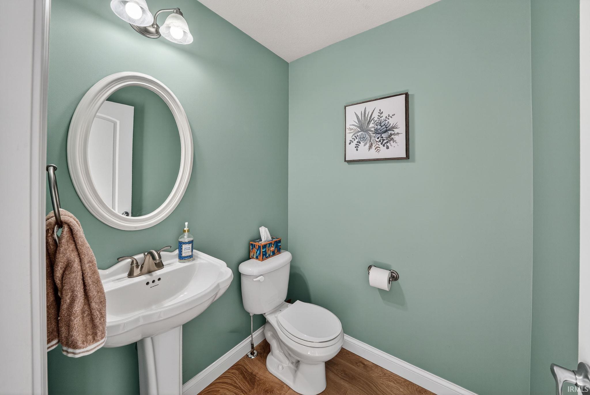51352 New Colony Drive Granger IN 46530