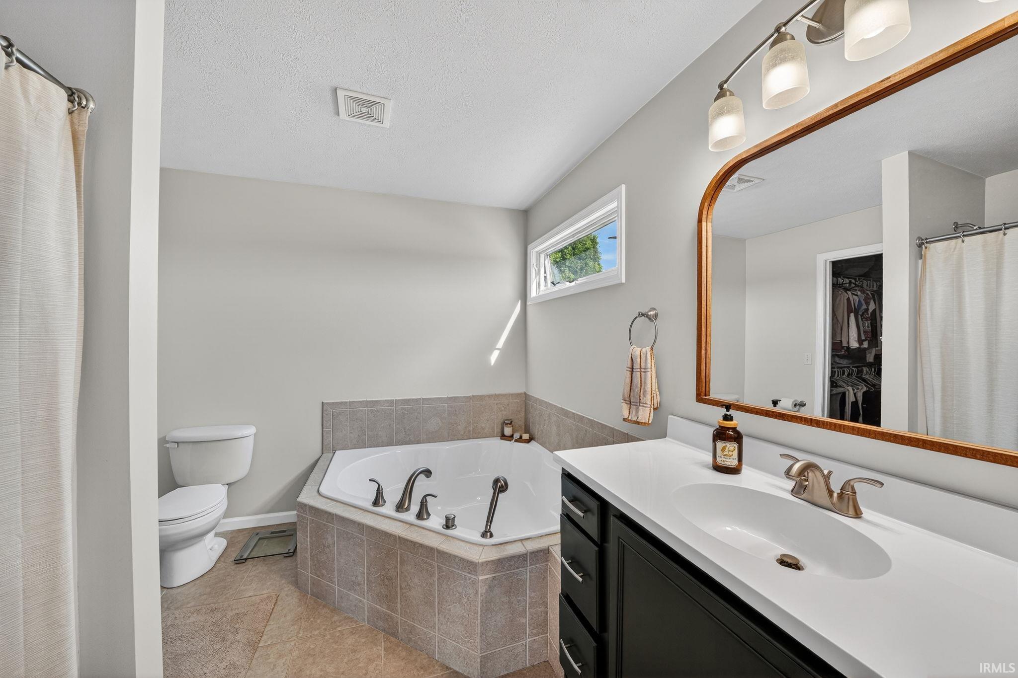 51352 New Colony Drive Granger IN 46530