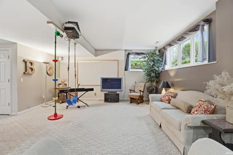 6815 Mapleton Drive Fort Wayne IN 46845