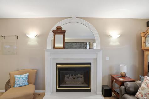 6815 Mapleton Drive Fort Wayne IN 46845