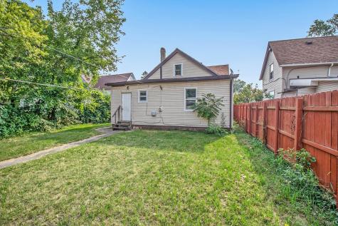819 Pulaski Street South Bend IN 46619