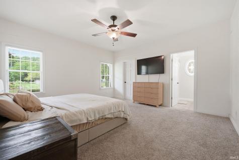 120 Lee Drive Sharpsville IN 46068