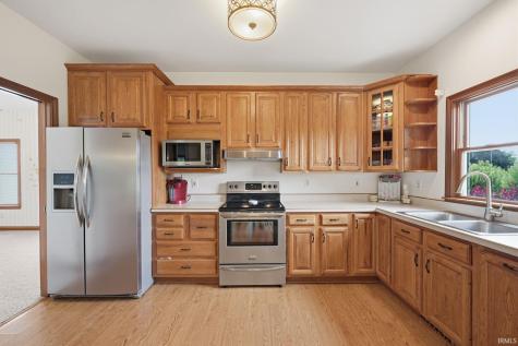 120 Lee Drive Sharpsville IN 46068