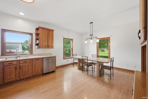 120 Lee Drive Sharpsville IN 46068