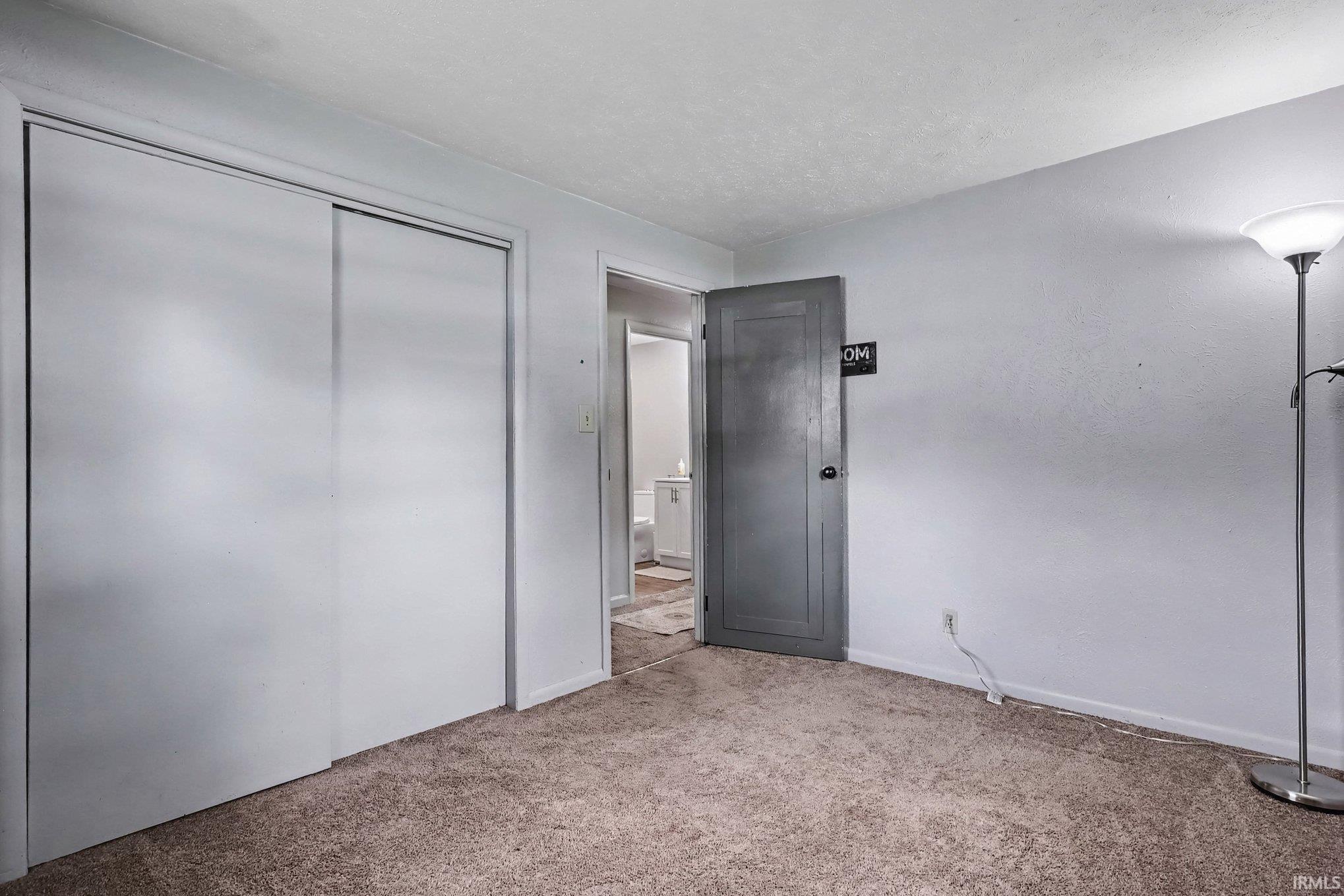 56476 Hoosier Avenue Mishawaka IN 46545