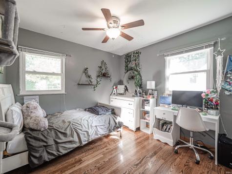1013 Cross Gate Drive Evansville IN 47710