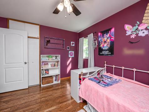 1013 Cross Gate Drive Evansville IN 47710