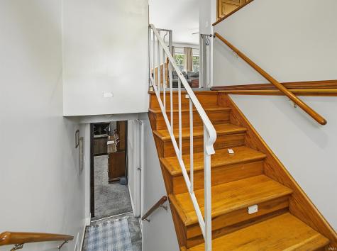 1013 Cross Gate Drive Evansville IN 47710