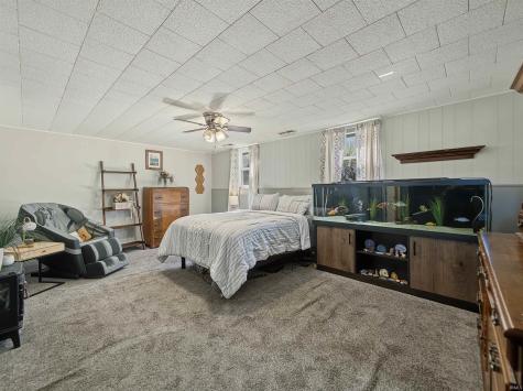 1013 Cross Gate Drive Evansville IN 47710