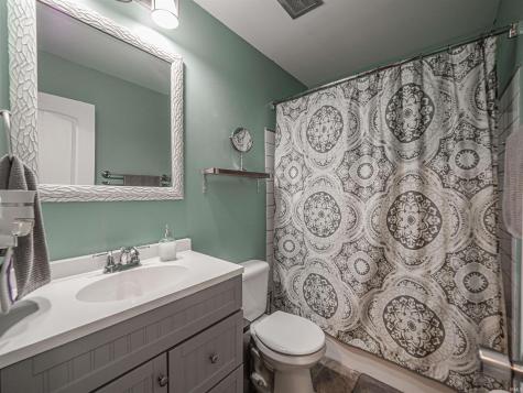 1013 Cross Gate Drive Evansville IN 47710