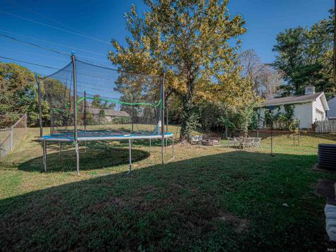 1013 Cross Gate Drive Evansville IN 47710