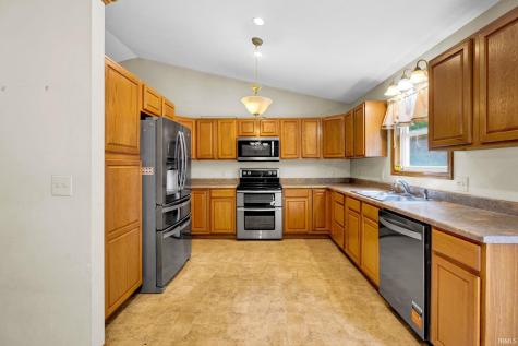 305 Candlelight Lane Oolitic IN 47451