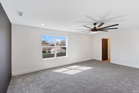 1310 Mockingbird Lane Mount Vernon IN 47620