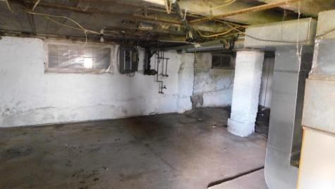 306 W Poplar Street Salem IN 47167