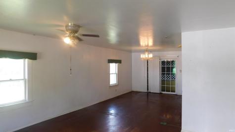 306 W Poplar Street Salem IN 47167
