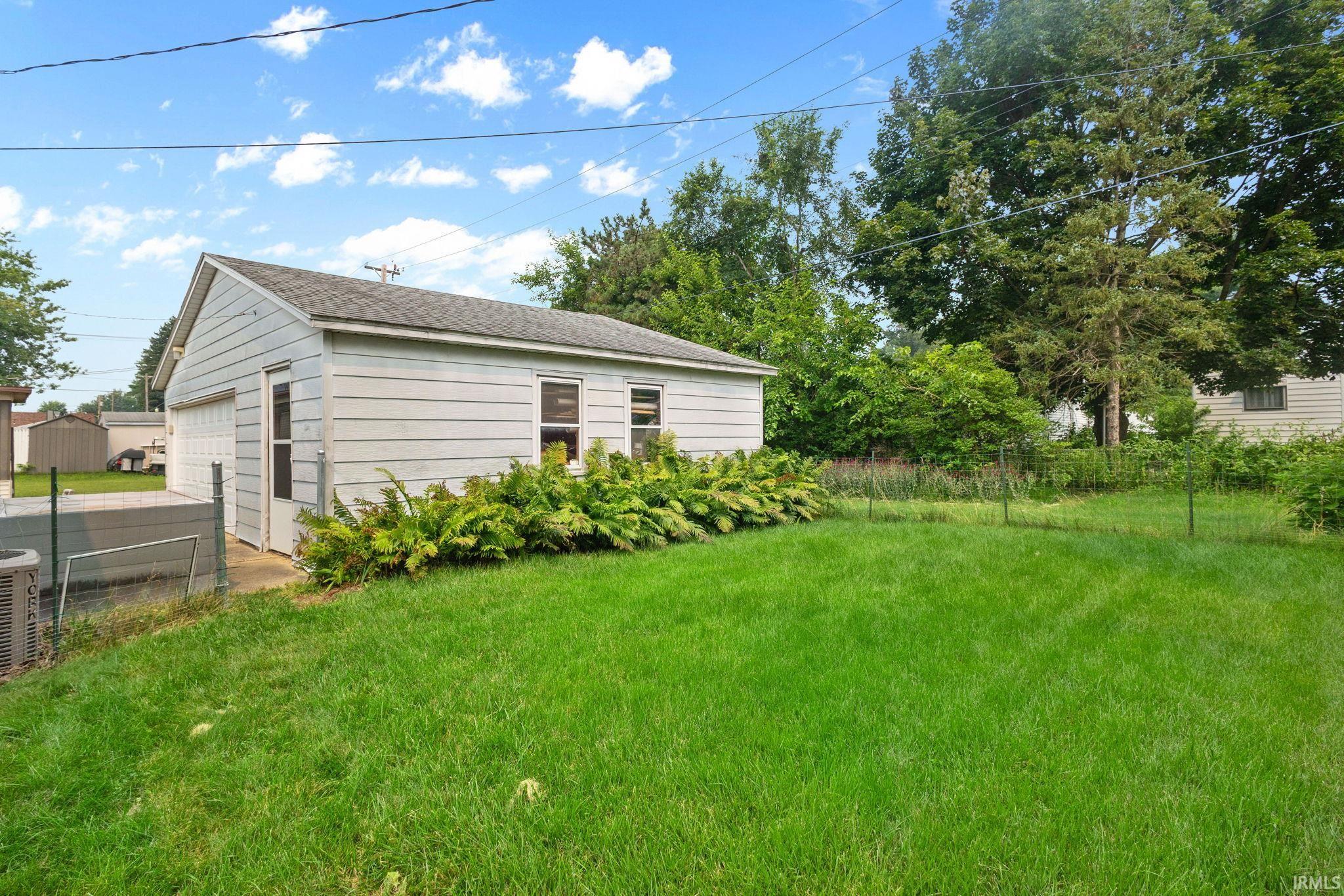 412 E Edgar Avenue Mishawaka IN 46545