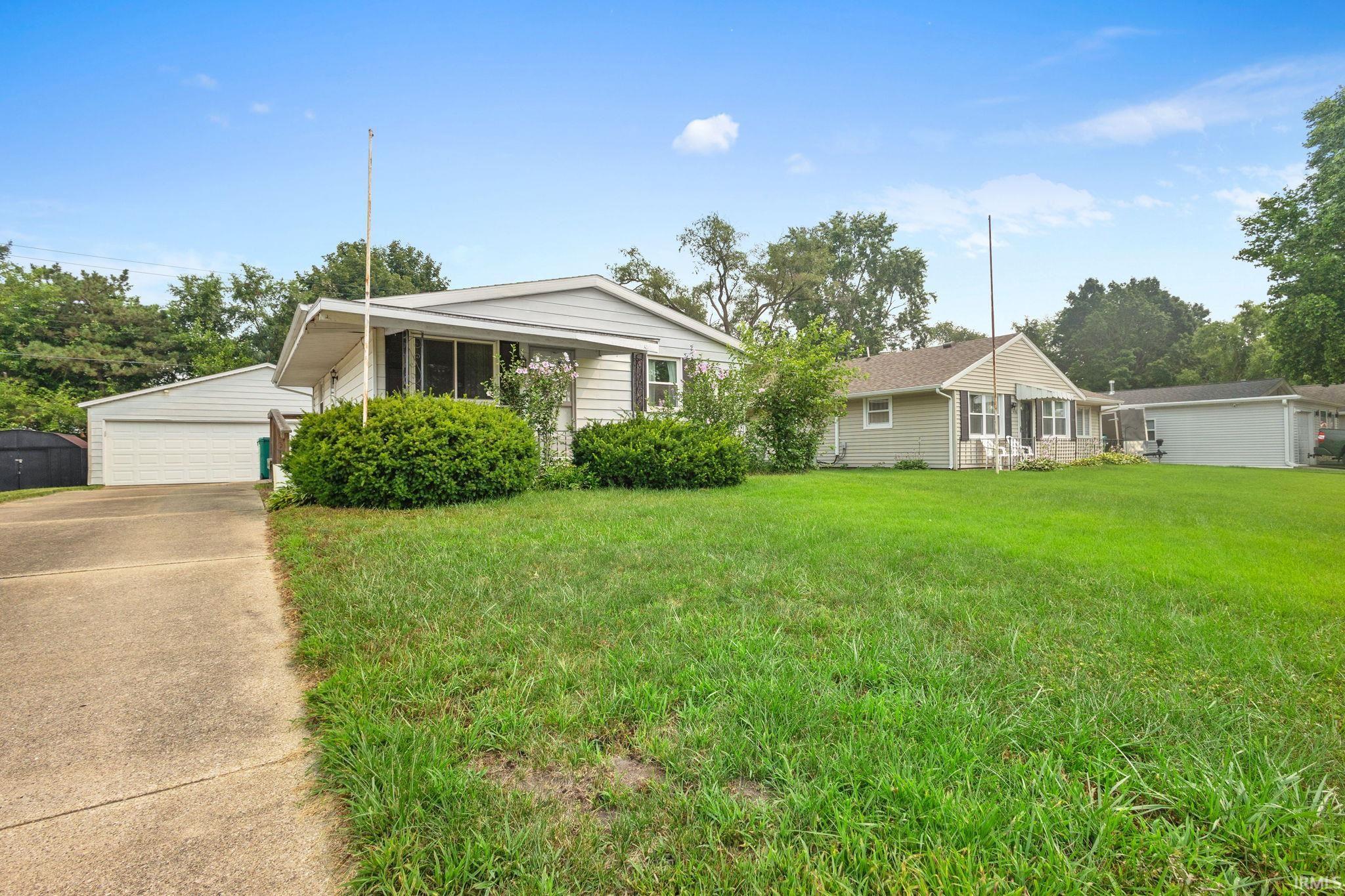 412 E Edgar Avenue Mishawaka IN 46545