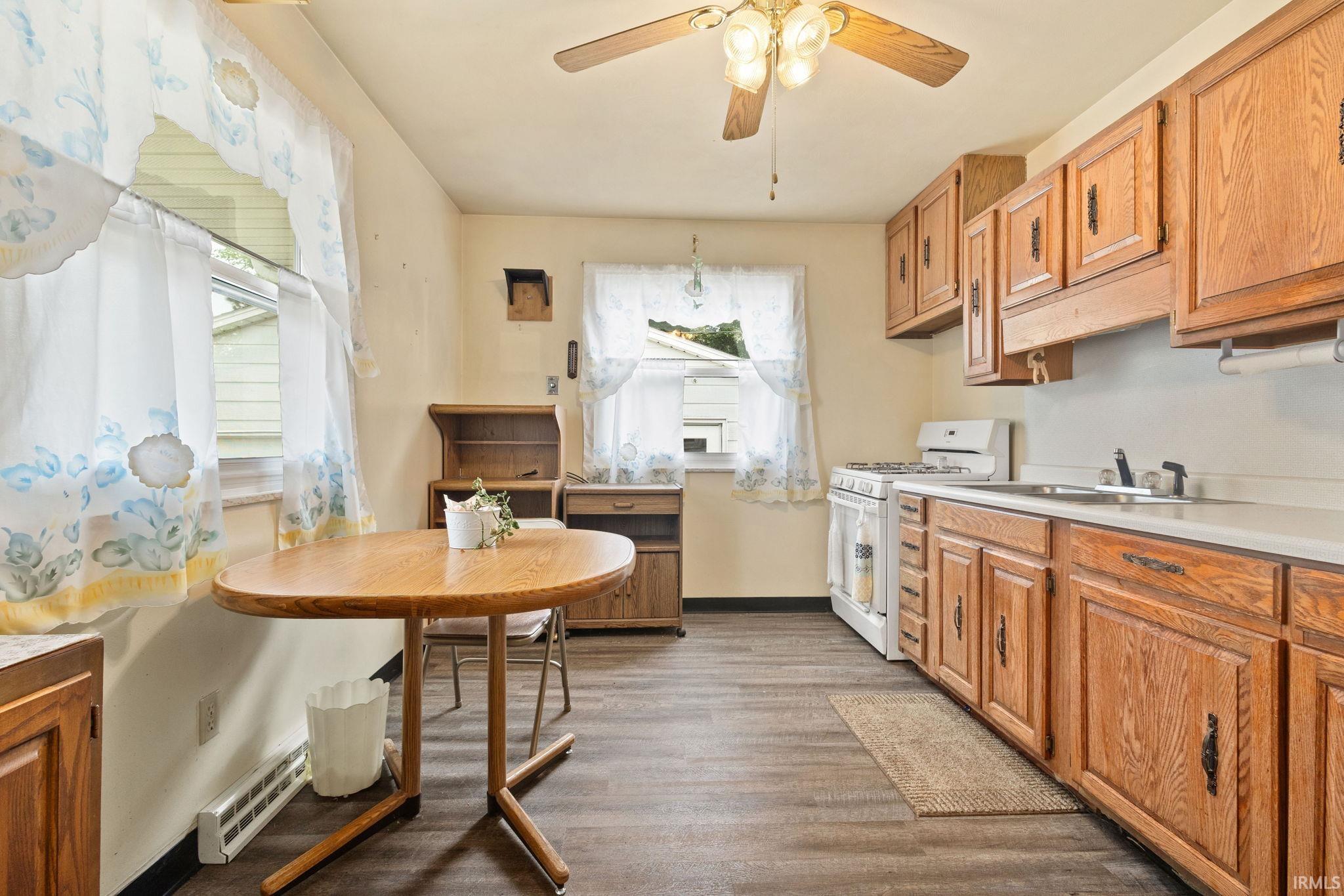 412 E Edgar Avenue Mishawaka IN 46545