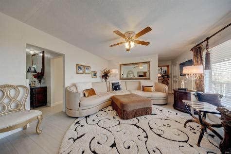 1235 Timber Ridge Drive Huntingburg IN 47542