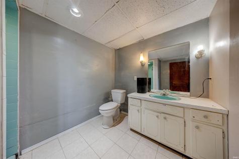 1235 Timber Ridge Drive Huntingburg IN 47542