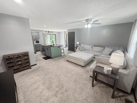 6183 W Stalheim Avenue Owensville IN 47665