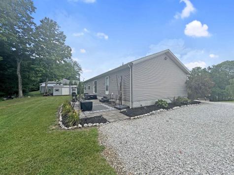 6183 W Stalheim Avenue Owensville IN 47665