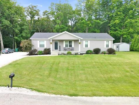 6183 W Stalheim Avenue Owensville IN 47665