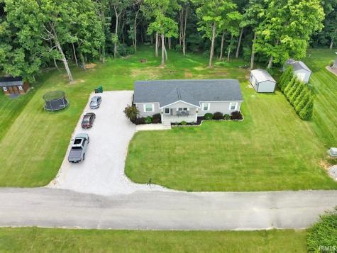 6183 W Stalheim Avenue Owensville IN 47665