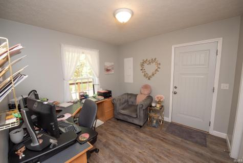 11511 W Tecumseh Bend Road Brookston IN 47923