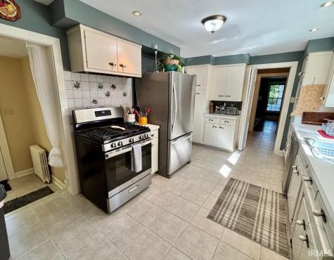 10306 Browning Road Evansville IN 47725