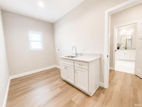 889 Ravenstone Drive Lafayette IN 47909