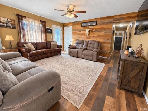 1118 Kings Ridge Road Mitchell IN 47446