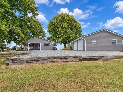 1118 Kings Ridge Road Mitchell IN 47446