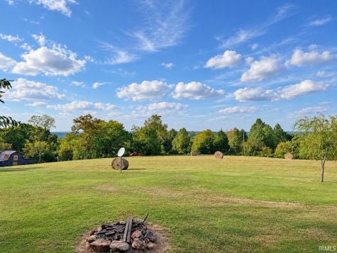 1118 Kings Ridge Road Mitchell IN 47446