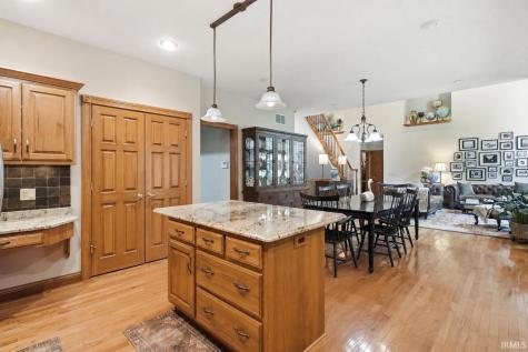 7510 Cinereal Court Roanoke IN 46783