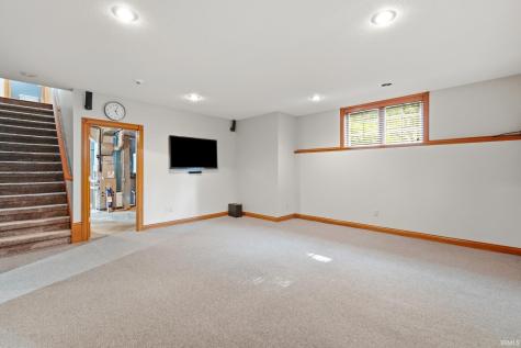7510 Cinereal Court Roanoke IN 46783