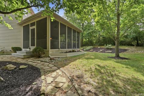 7510 Cinereal Court Roanoke IN 46783